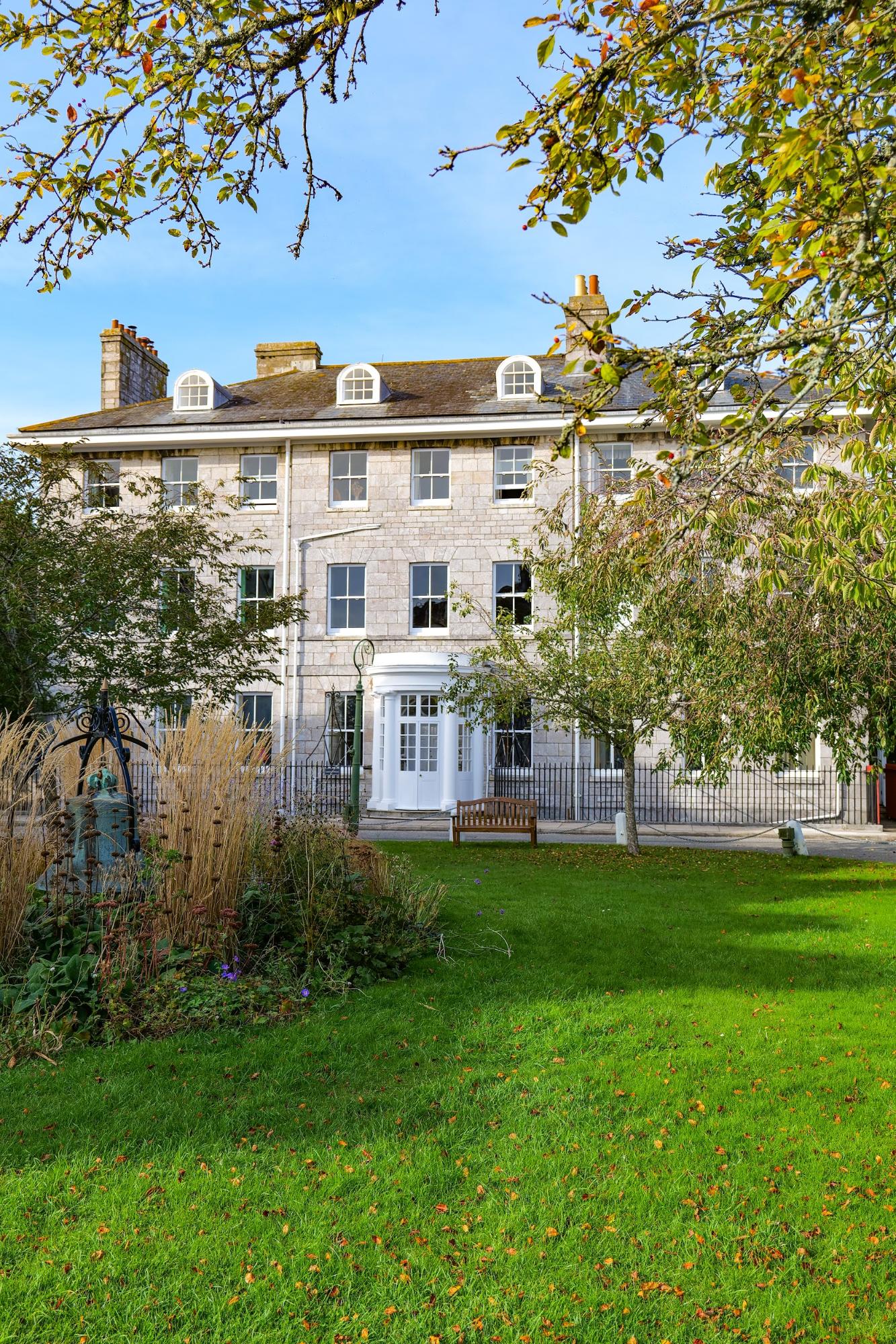 Man with a Hammer - Admirals House outside