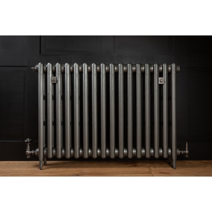 Traditional Victorian 3 Column 745mm Cast Iron Radiator 16 Sections GM w/ Gun Metal Accessories (CDC-745-16-GMGM-BUND)