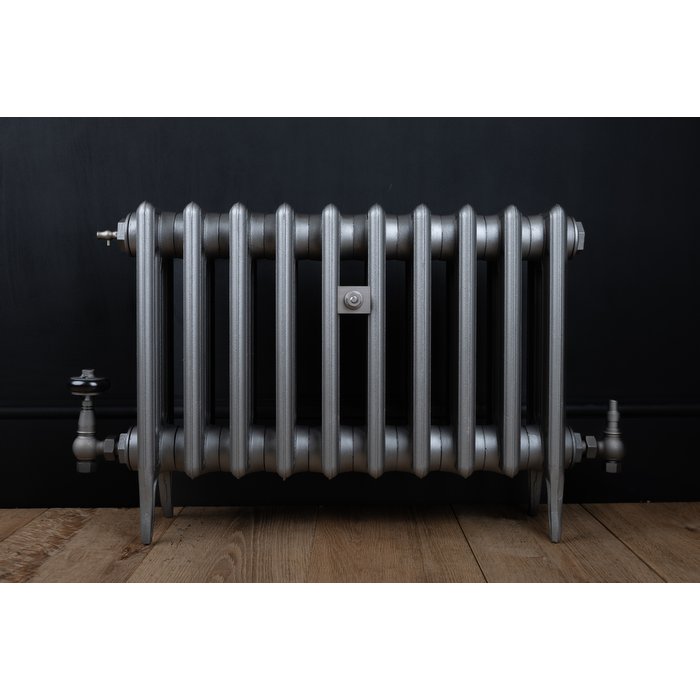 Traditional Victorian 4 Column 460mm Cast Iron Radiator 10 Sections GM w/ Gun Metal Accessories (CDC-460-10-GMGM-BUND)