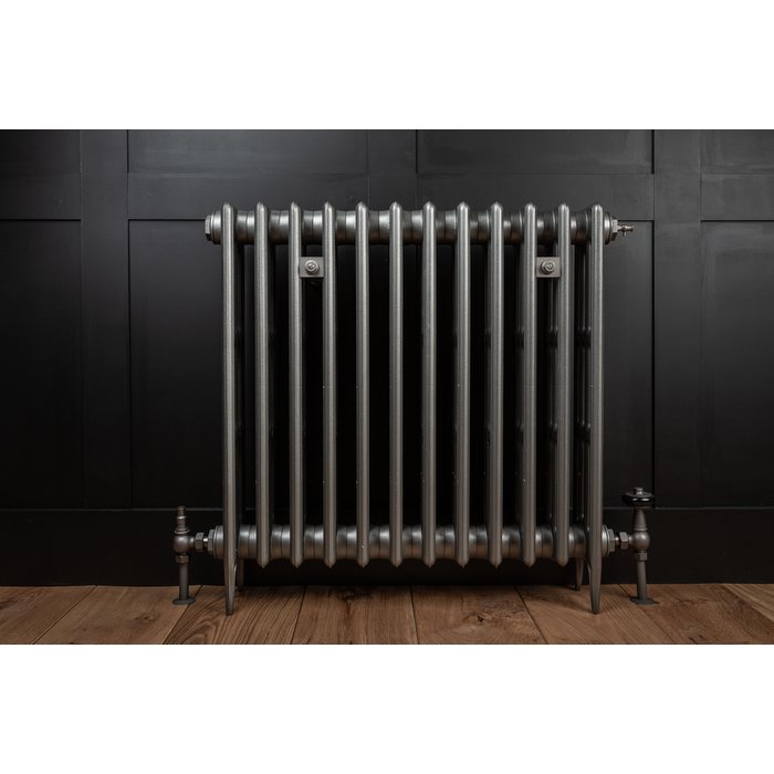 Traditional Victorian 4 Column 760mm Cast Iron Radiator 12 Sections GM w/ Gun Metal Accessories (CDC-760-12-GMGM-BUND)